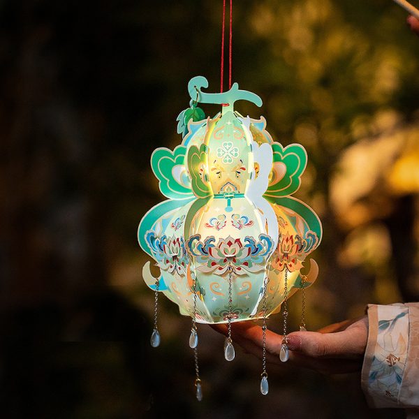 Hulu Palace Lantern - Image 2